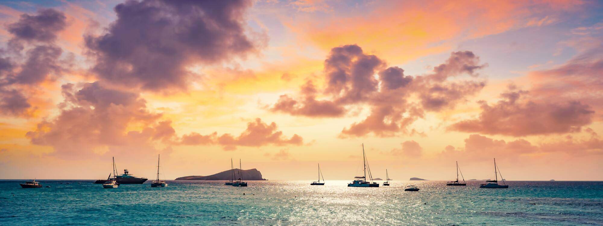 Der Strand Cala Comte Conta auf Ibiza